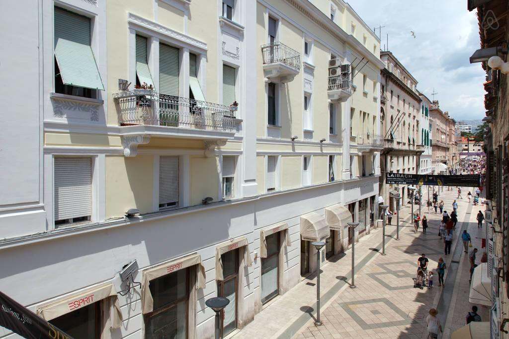 Apartman U Srcu Grada - Ilicev Prolaz Split Luaran gambar